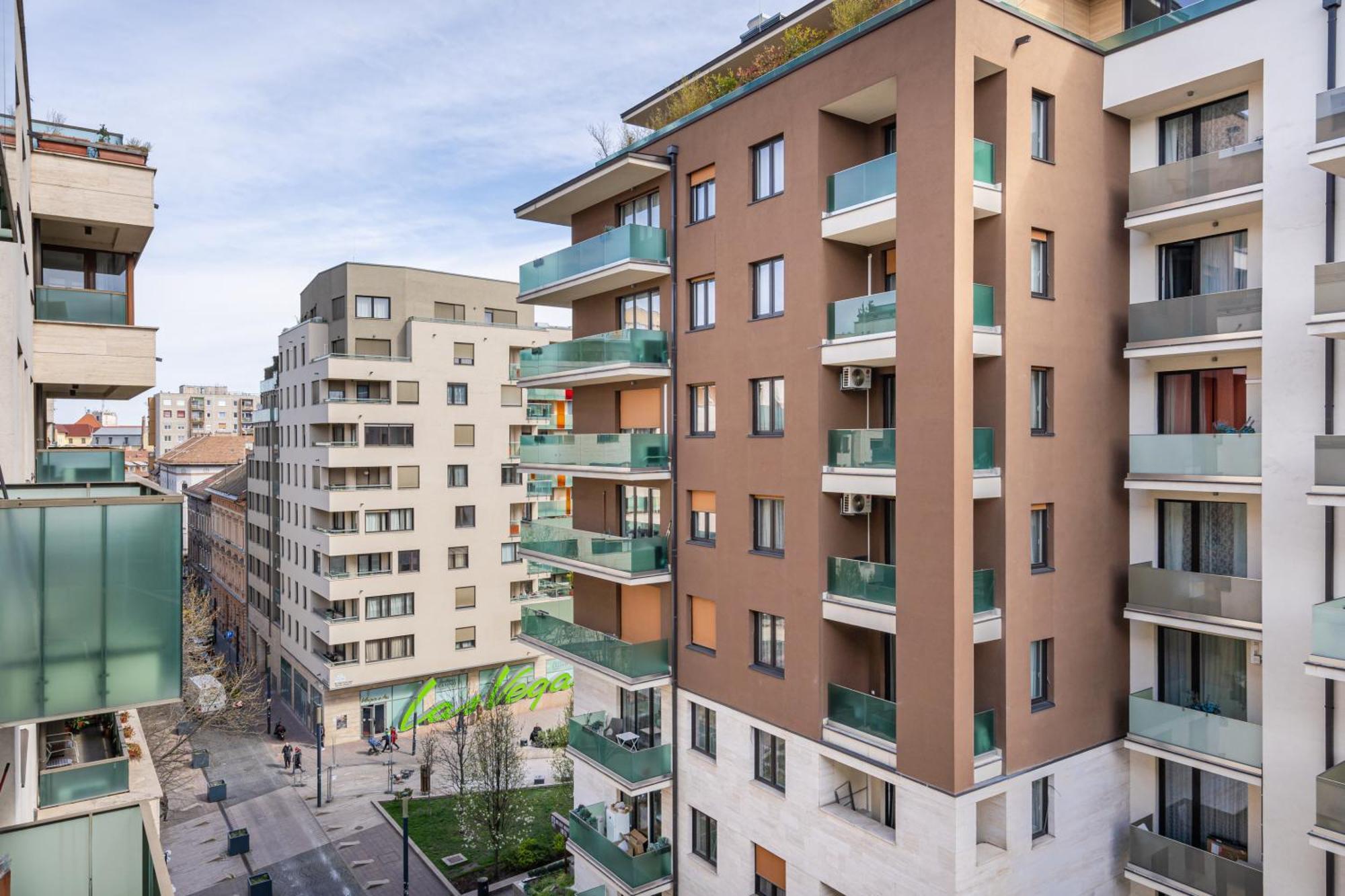 City Center Corvin Suite Apartment, Budapest